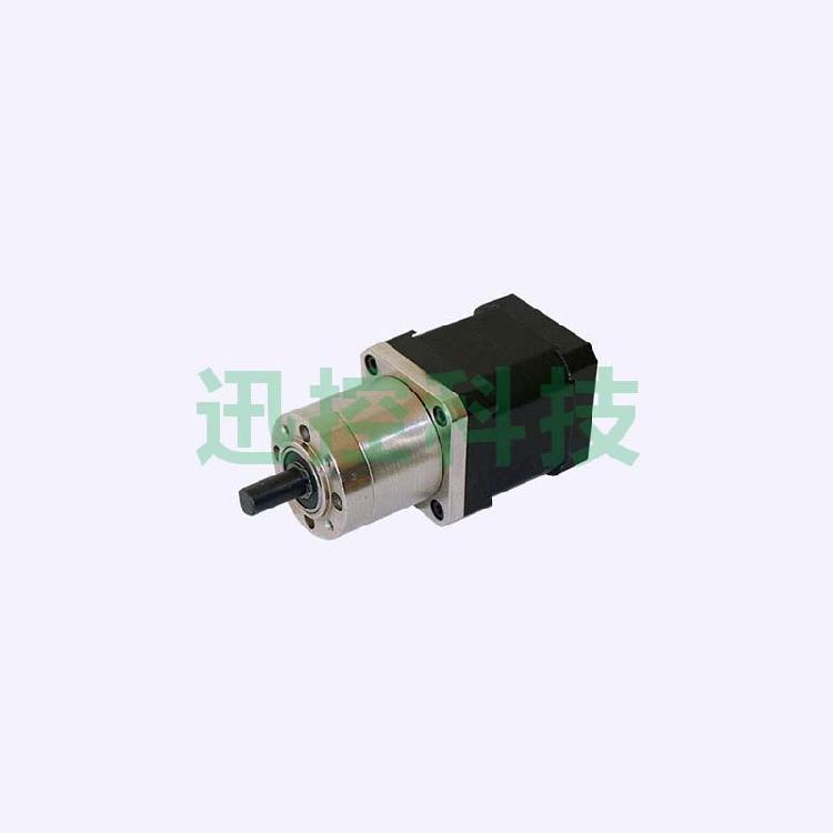 東莞步進(jìn)減速電機(jī)42HS60-5.18 推桿T形螺桿電機(jī)廠(chǎng)家